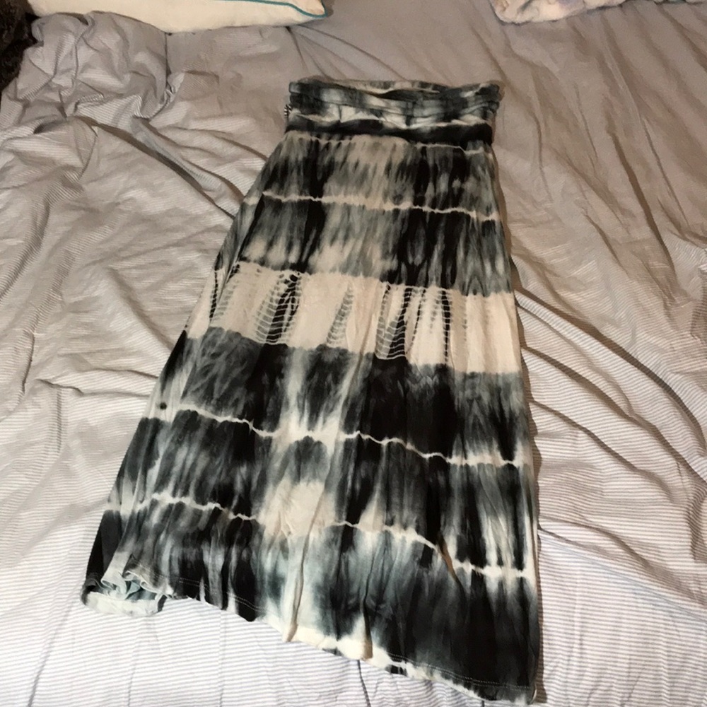 Small billabong tie dyed maxi skirt